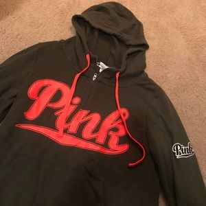 VS Pink sweatshirt